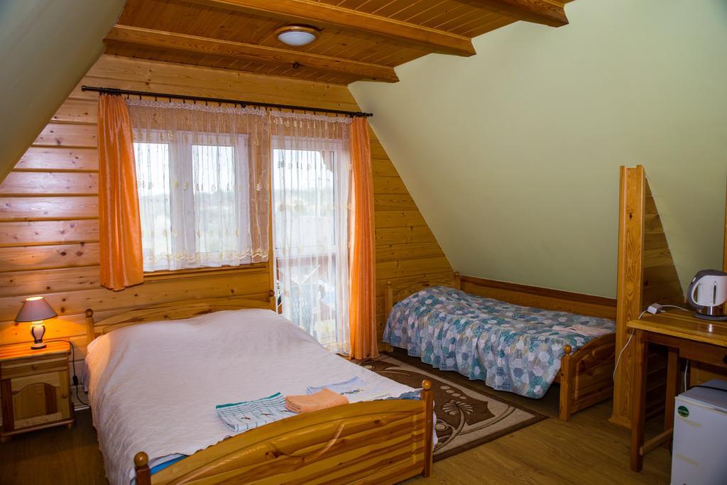 Domek Pod Klonem Agroturystyka Bialowieza Ruang foto