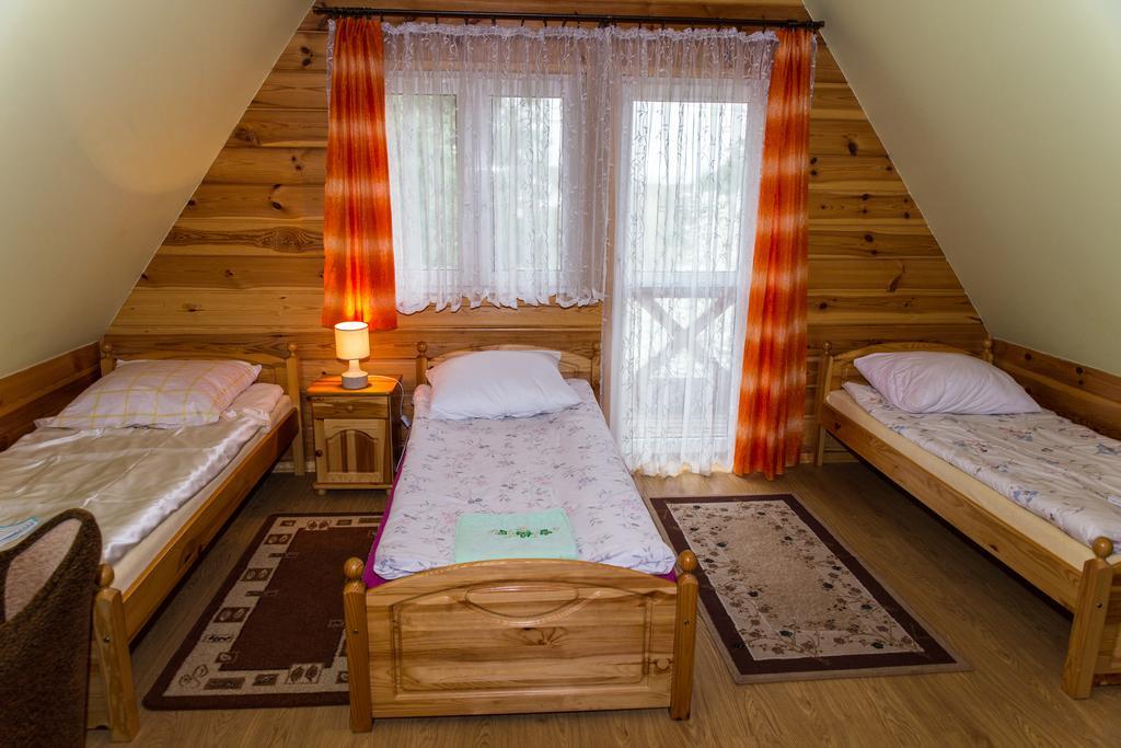 Domek Pod Klonem Agroturystyka Bialowieza Ruang foto
